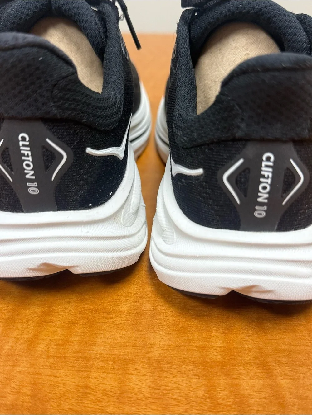 Hoka clifton 10